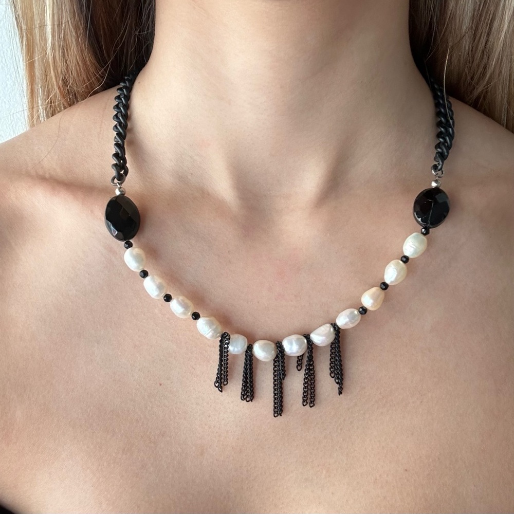 Gypsy05 Pearl Necklace